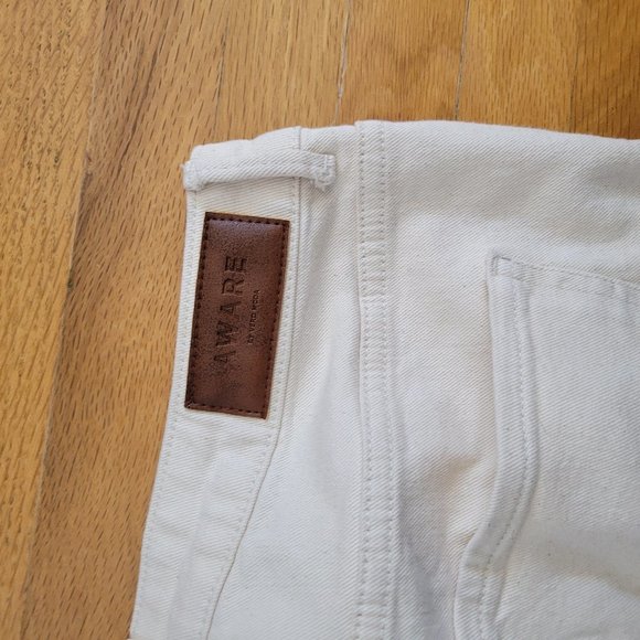 White raw jeans - Picture 8 of 11